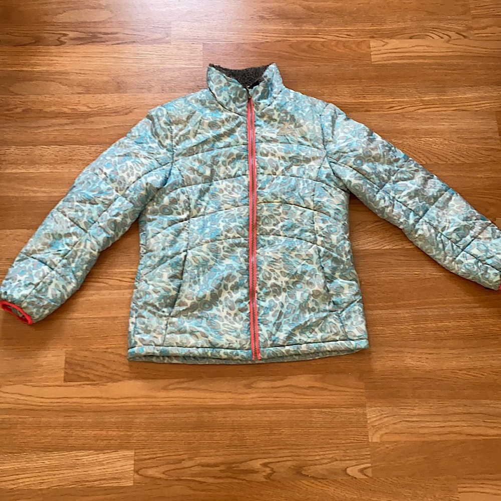 Light blue coat,puffy and warm